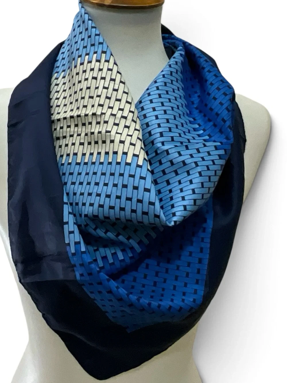 Vintage Rain Scarf Blue Geometric Water Repellent Polyester Taiwan 28”